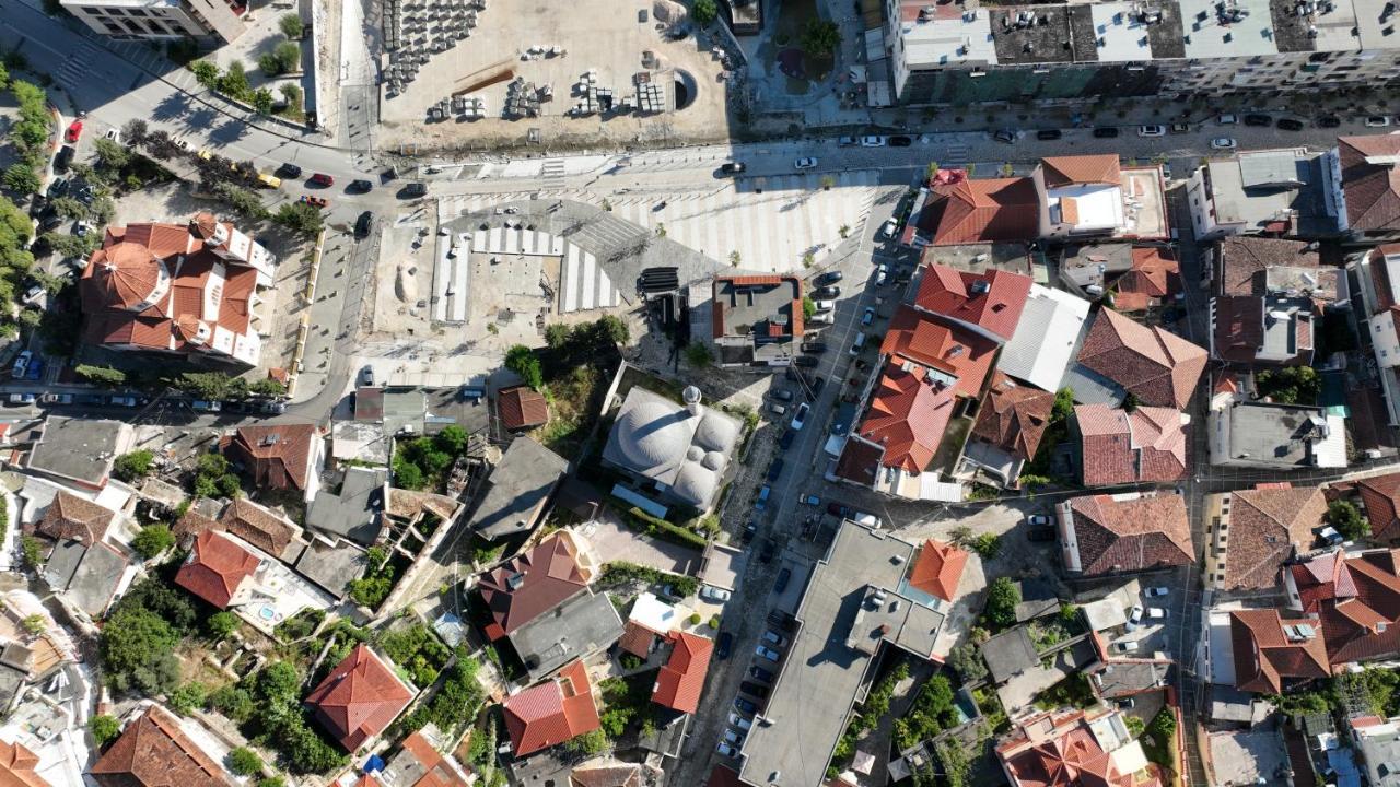 Vila Fatos Qama 培拉特 外观 照片